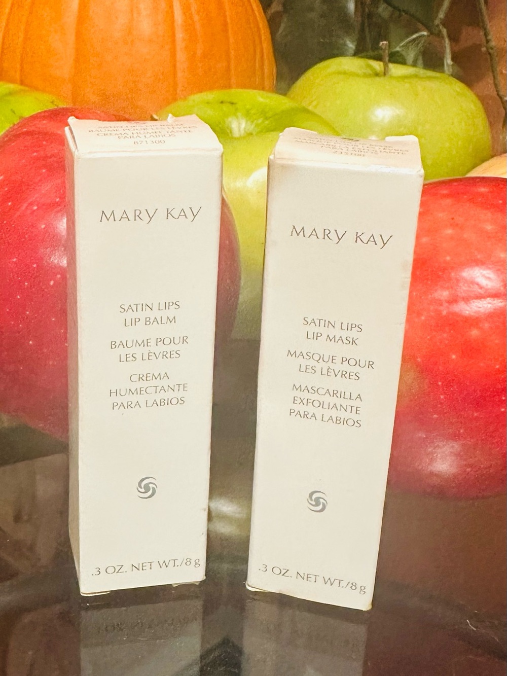 NIB Mary Kay Satin Lips Set- Unscented